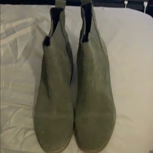 Tom Boots